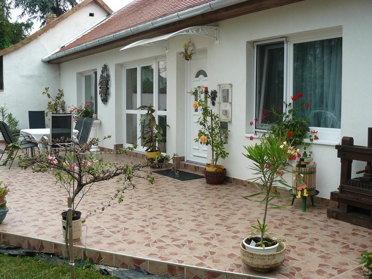 Elizabeth Apartman โทไก ภายนอก รูปภาพ