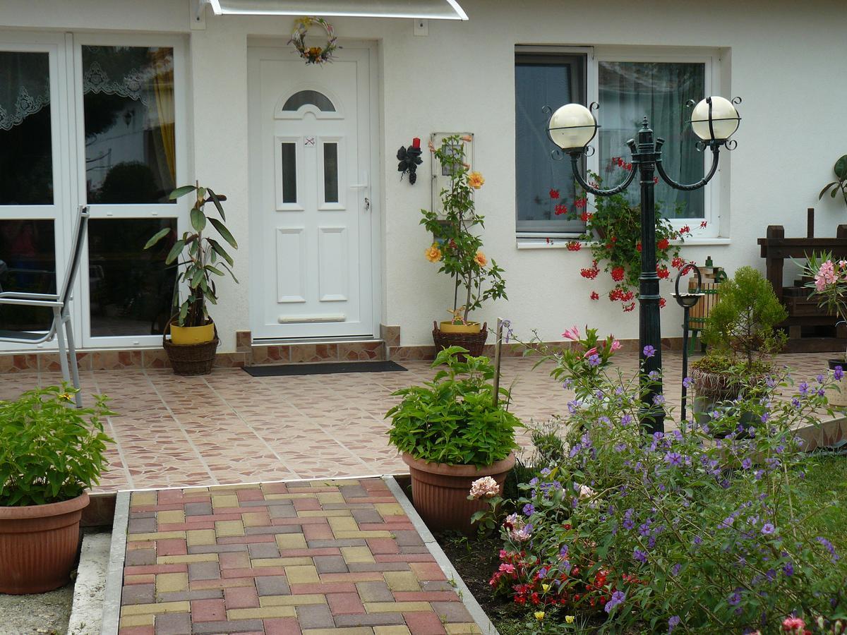 Elizabeth Apartman โทไก ภายนอก รูปภาพ
