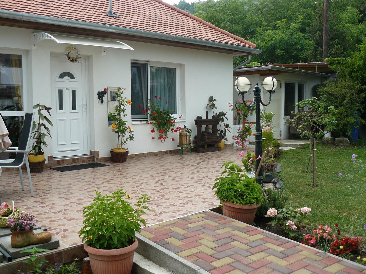 Elizabeth Apartman โทไก ภายนอก รูปภาพ